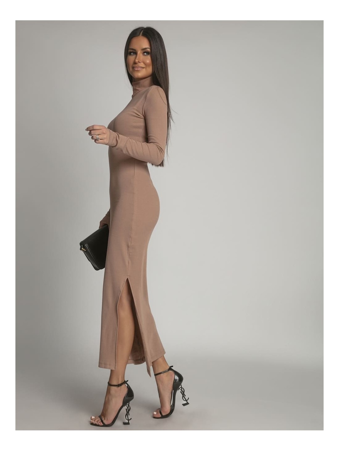 Cotton fitted maxi dress with cappuccino turtleneck FG680